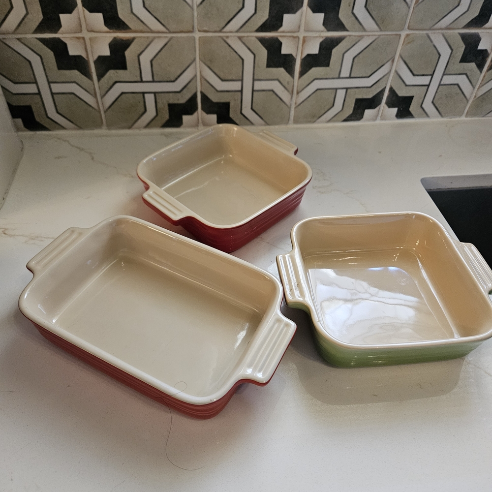 Le Creuset 3 Petite Baking Dishes Red Green Square & Rectangular
